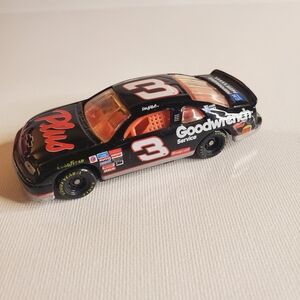 Vintage 1998- Monte Carlo Hot Wheel